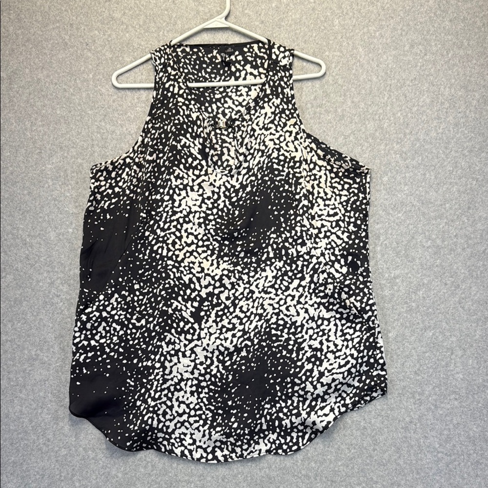 Milano Black and White Sleeveless Tank Top